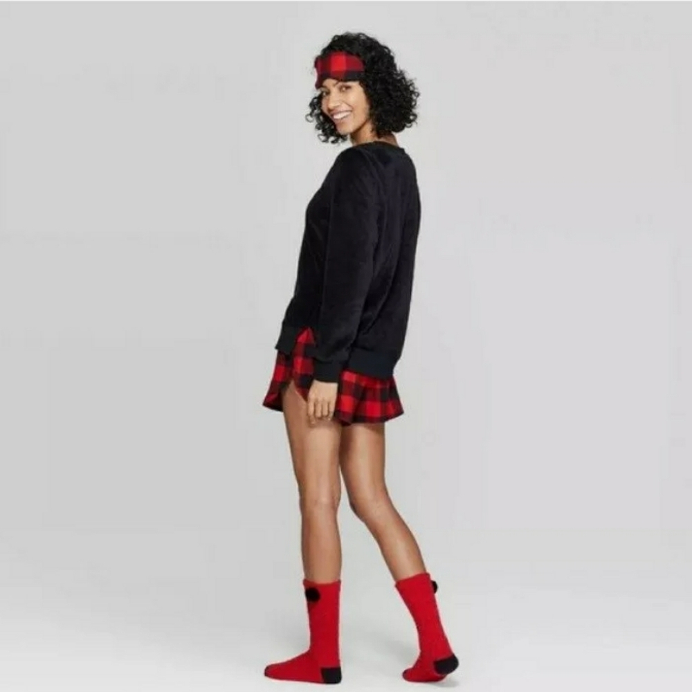 wondershop  cozy loungewear set